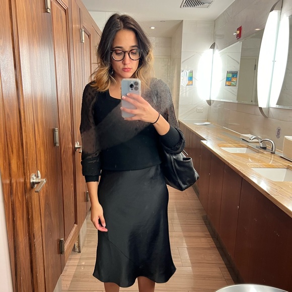 Meet your Posher, Bianca - Picture 3 of 5